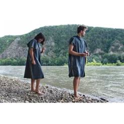 Cocoon Microfiber Poncho Ultralight Towel -CRESS Dive Gear Shop cocoon microfiber poncho ultralight towel 2