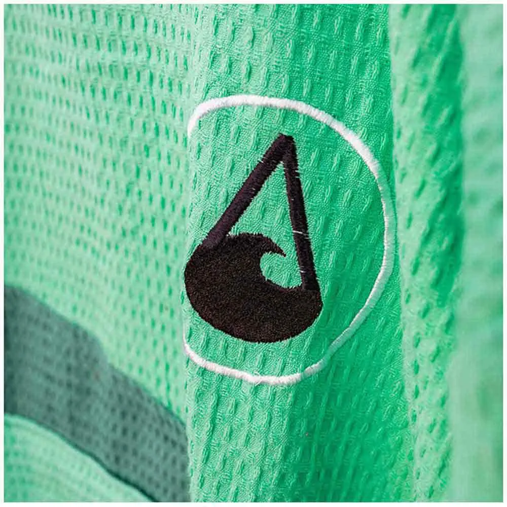 Wave Hawaii Traveller Poncho 6 Wave Hawaii Traveller Poncho - Image 4